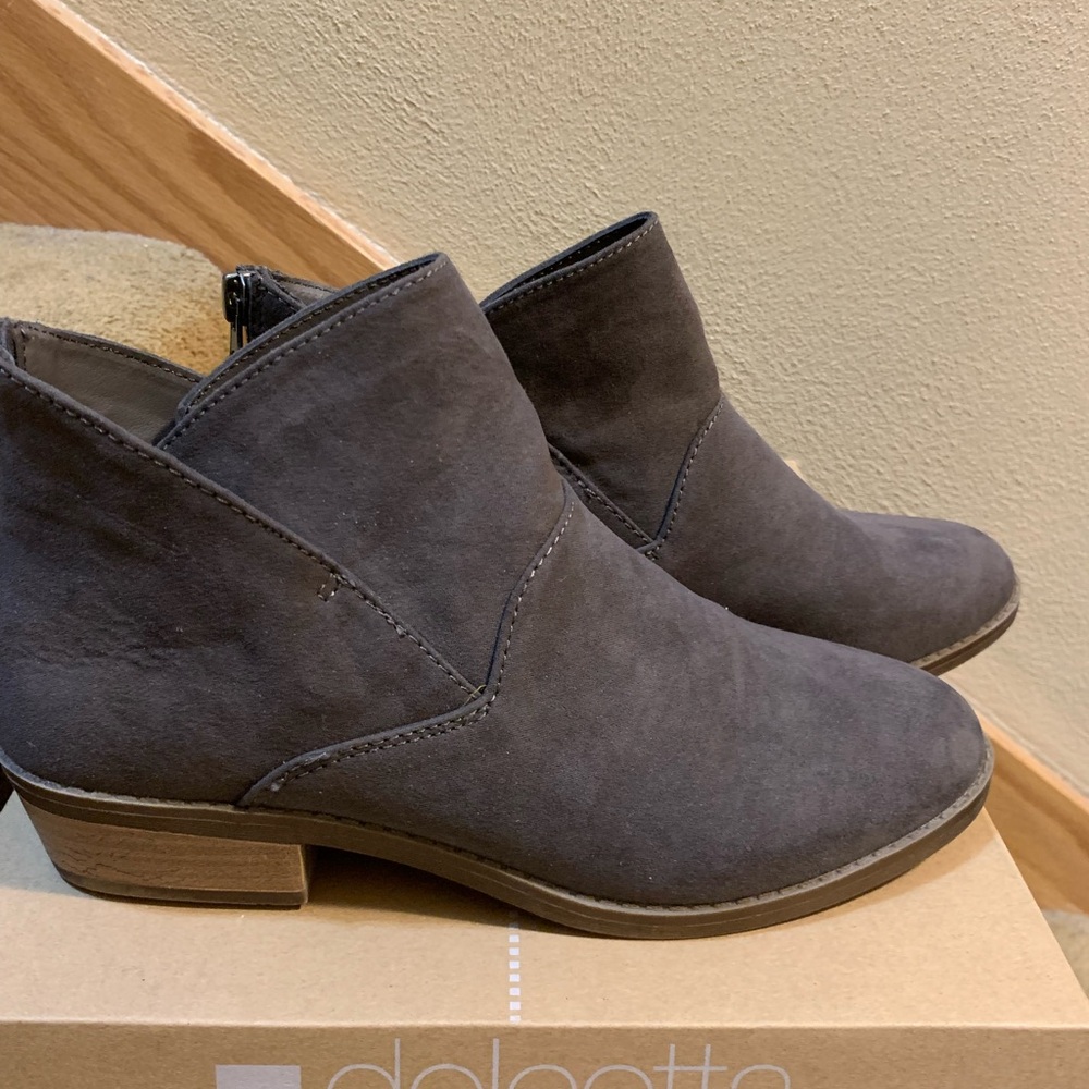 Dolcetta Dark Gray Ankle Booties